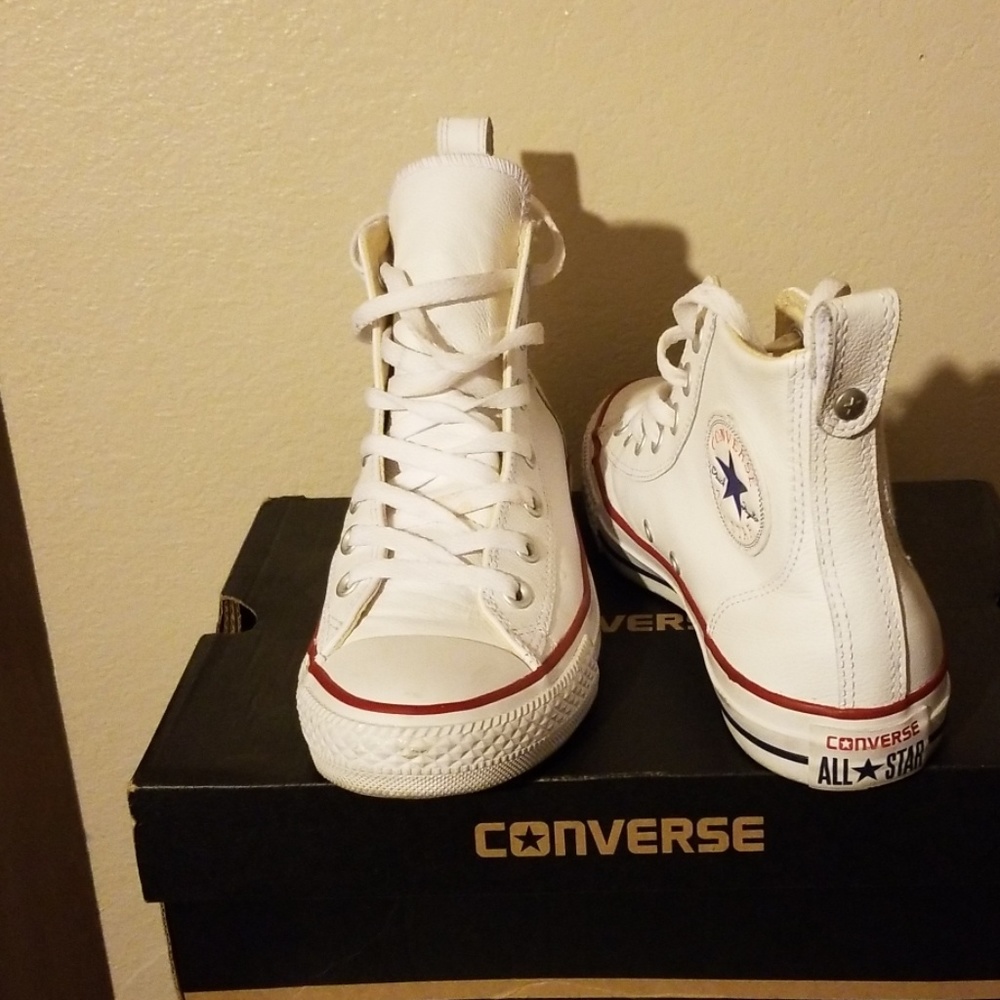 Shoes - Picture 3 of 3